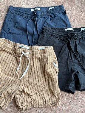 PacSun Men’s Drawstring Shorts — Navy, Black & Tan Ribbed